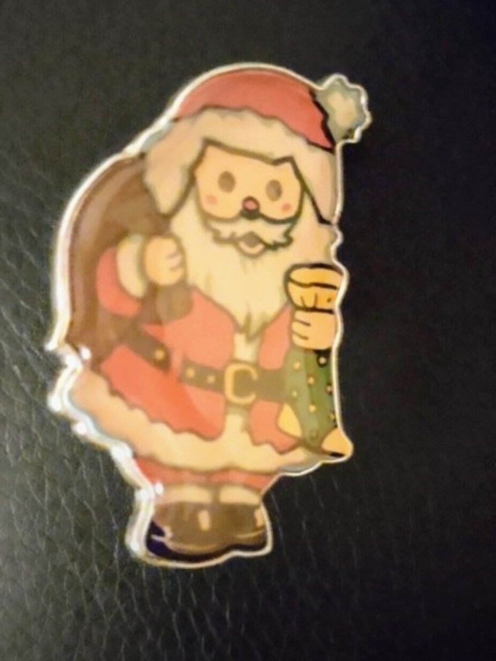 Vintage 2 Inch Santa Clause Broach Christmas Pin Antique Holiday Jewelry Gift